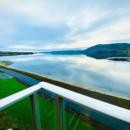 100 Kvm Suite, Activitypark, Beach, Swimmingpool Lovely View Over Mjosa Near By Hamar, Order Your Own Breakfast At Wood