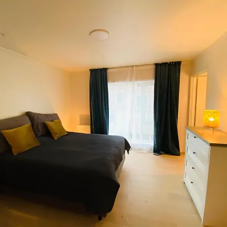 Apartment 100 Kvm Suite, Activitypark, Beach, Swimmingpool Lovely View Over Mjosa Near By Hamar, Order Your Own Breakfast At Wood Brumunddal